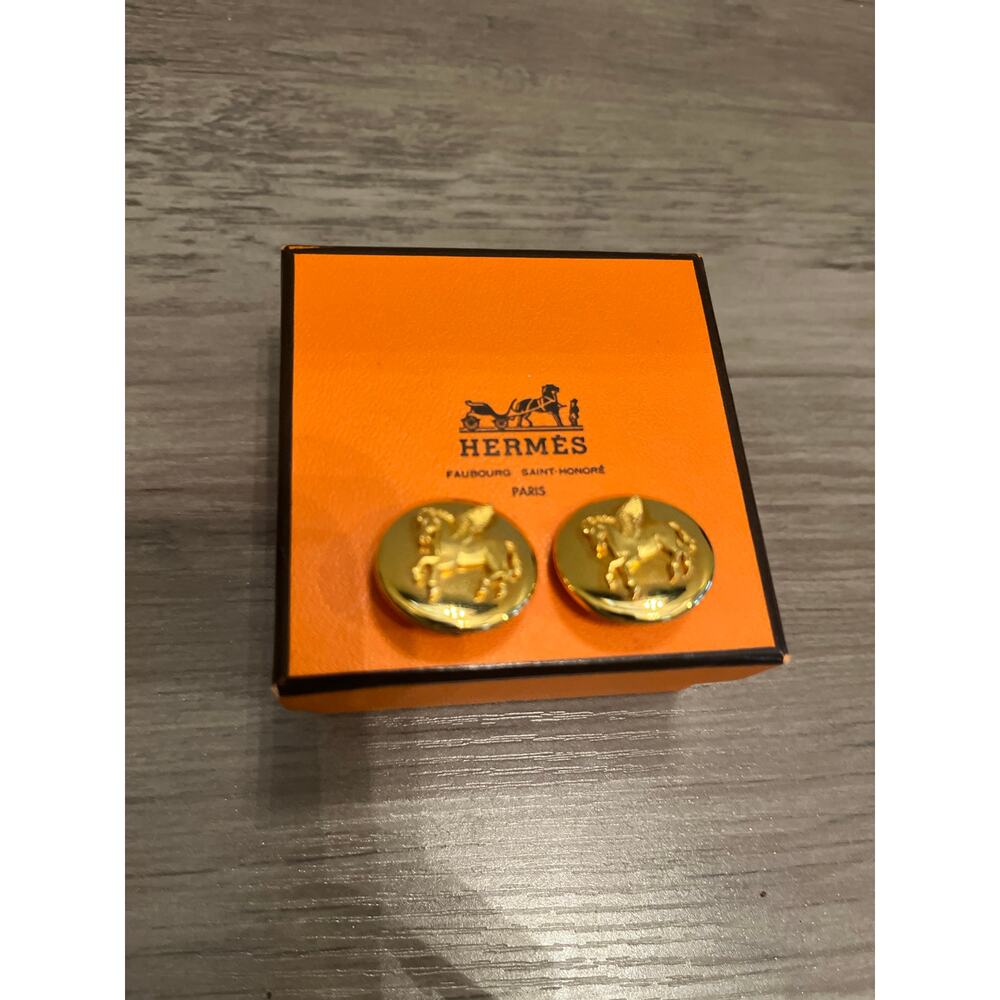 Hermès Pegasus Gold Plated Clip On Earrings With Original Box and Dust Bag - Picture 6 of 7